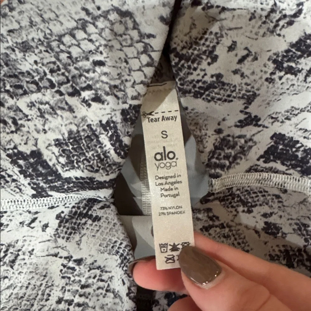 Alo Yoga Vapor Snakeskin High Waisted Leggings Size Small